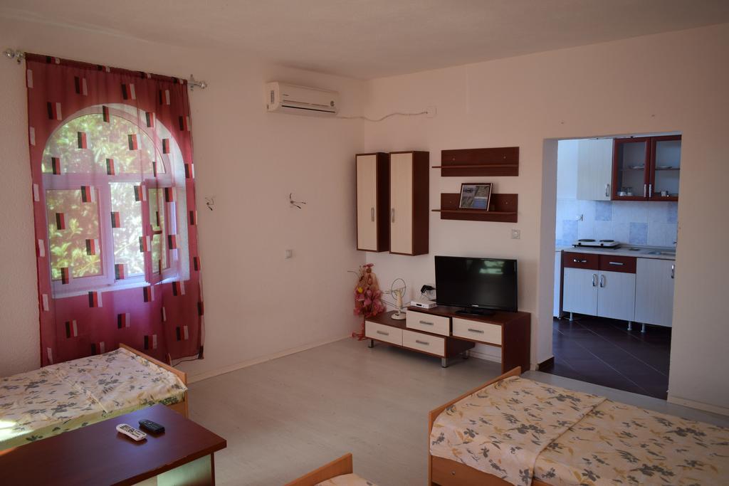 Apartmani Alex Beach Dojran Buitenkant foto