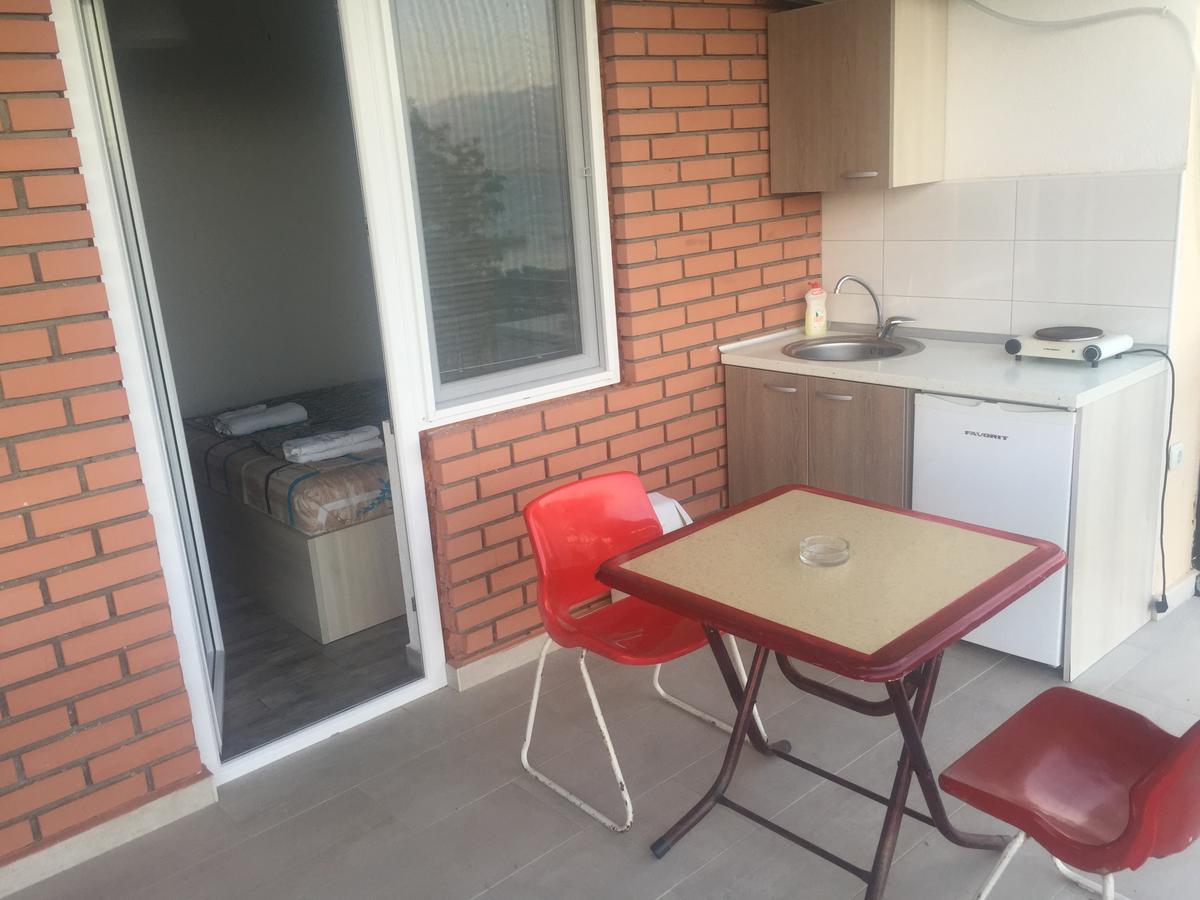 Apartmani Alex Beach Dojran Buitenkant foto