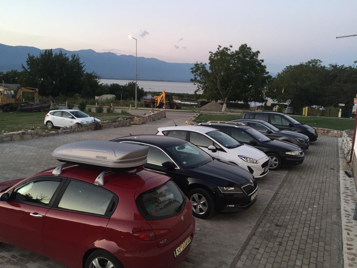Apartmani Alex Beach Dojran Buitenkant foto